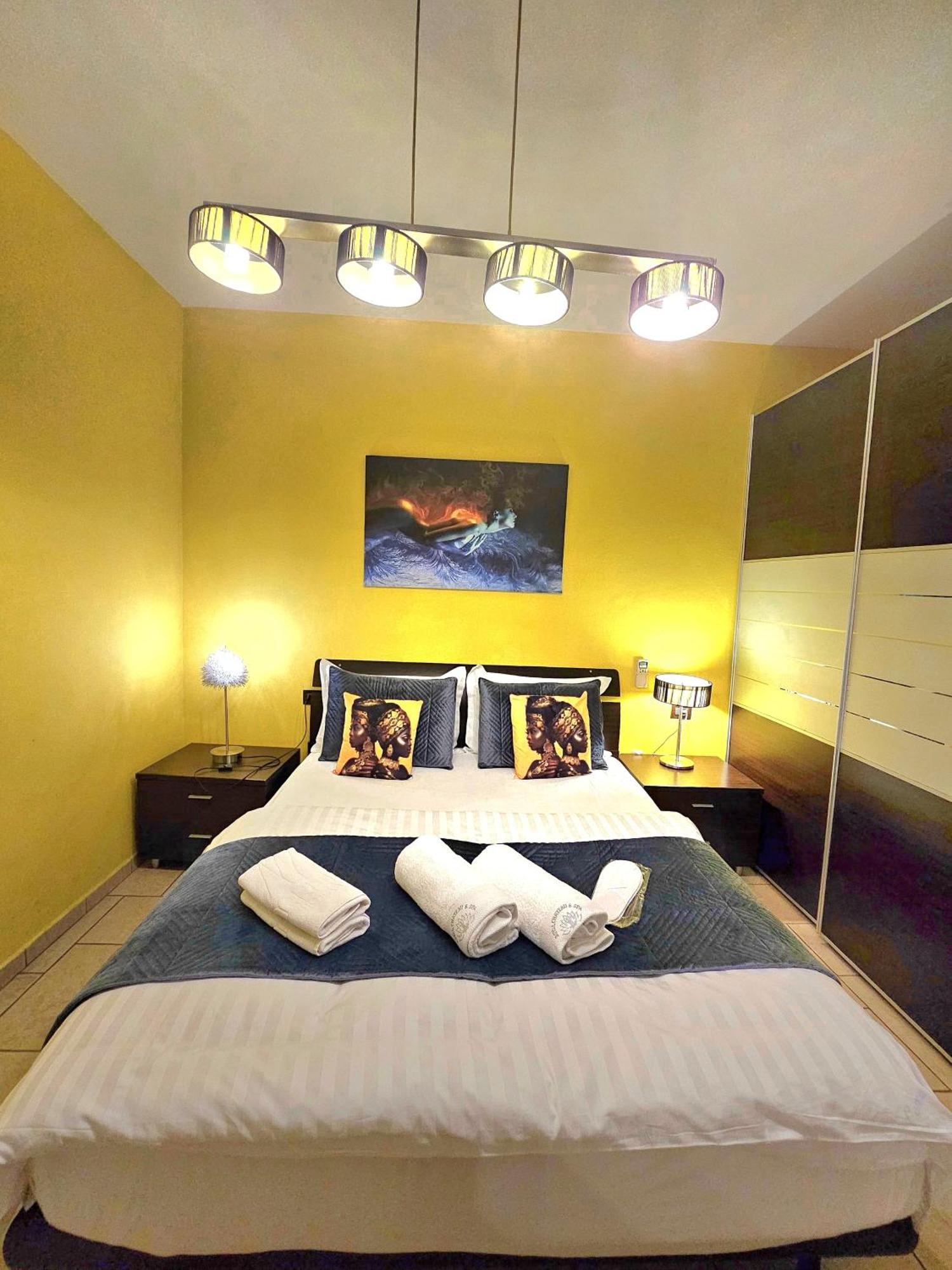 Center Apartment Easy_Luxury Tirana Exterior photo