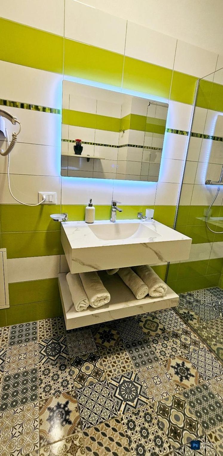 Center Apartment Easy_Luxury Tirana Exterior photo