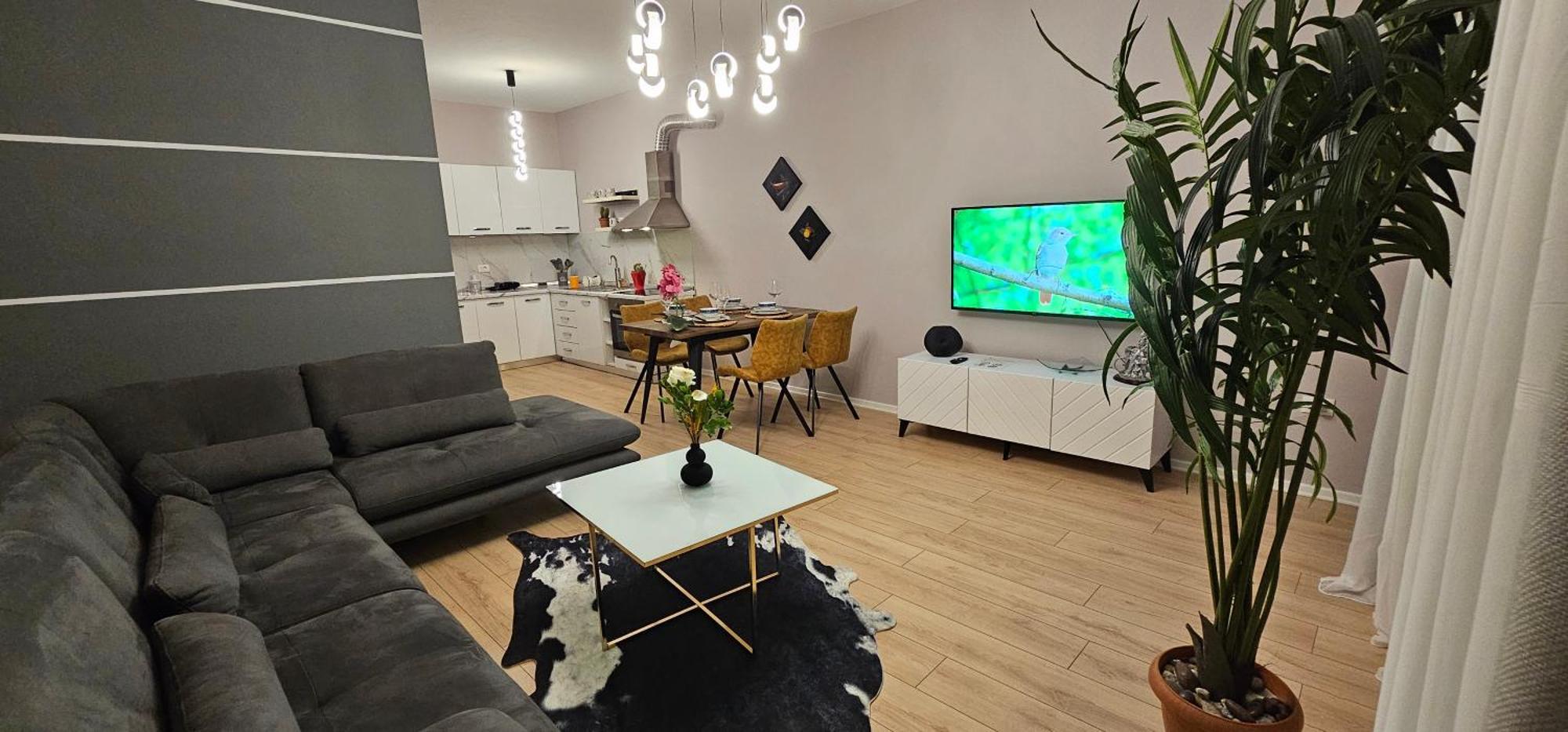Center Apartment Easy_Luxury Tirana Exterior photo